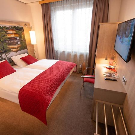 Hotel Hellers Krug Holzminden Buitenkant foto