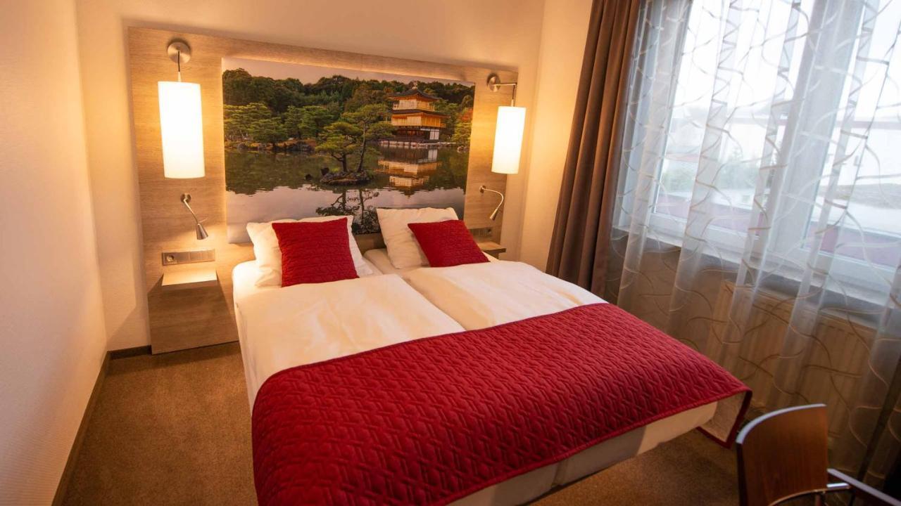 Hotel Hellers Krug Holzminden Buitenkant foto